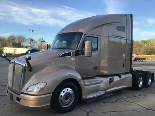 2021 KENWORTH T680