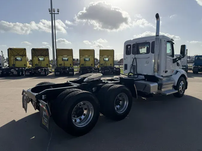 2022 Peterbilt 57927fe238626cc38c9fd27bc5f3b9141dd