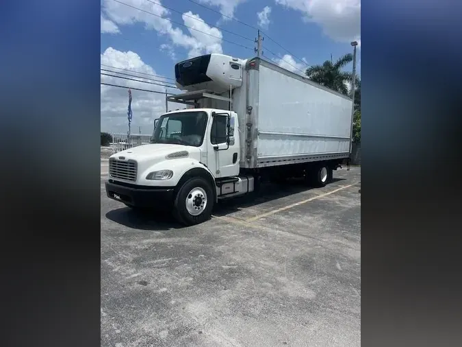 2017 Freightliner Business Class M2 106