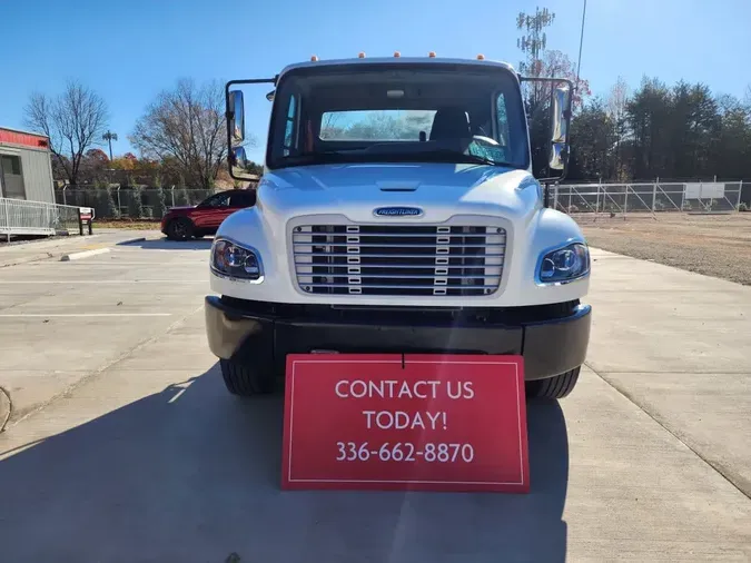 2019 FREIGHTLINER/MERCEDES M2 106
