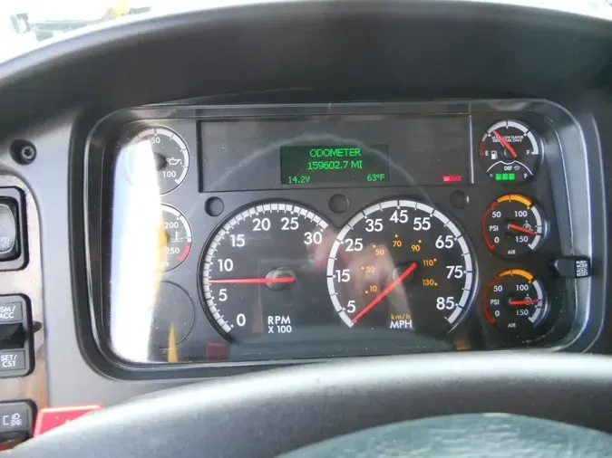 2020 Freightliner Business Class M2 106