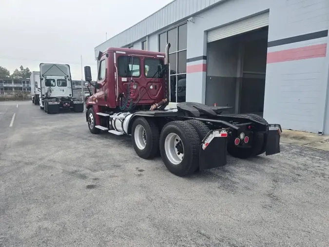 2019 FREIGHTLINER/MERCEDES CASCADIA 125280acef1e31b4f89adc5ab564b0d4331