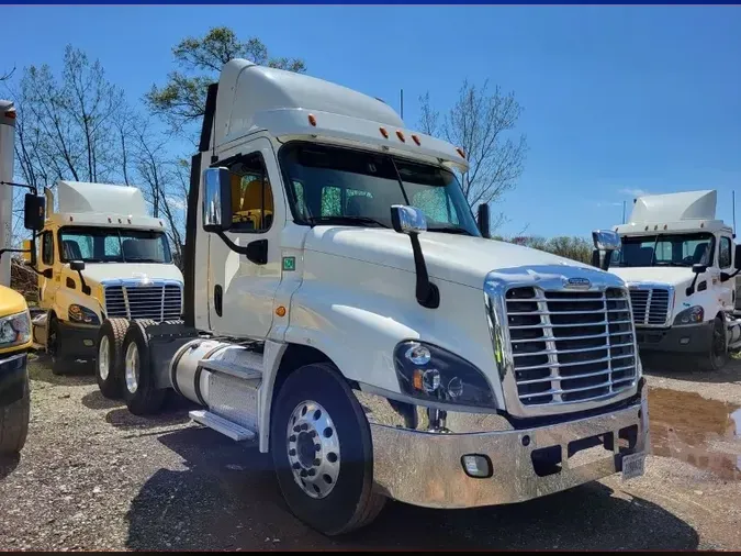 2017 Freightliner X12564ST2811a31324f7c1ebed7074cb247b7f7d