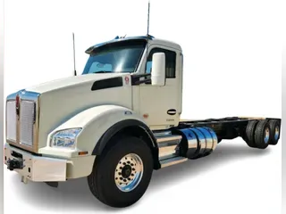 2026 Kenworth T880
