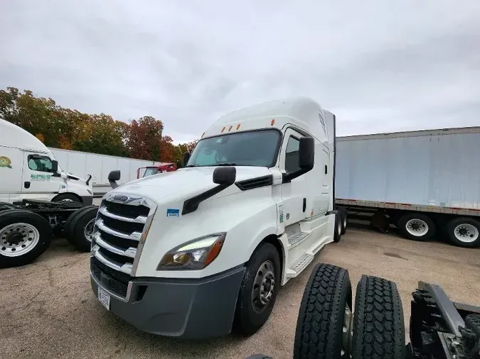 2020 Freightliner T12664ST