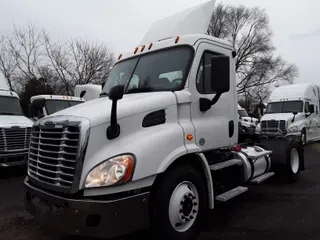 2016 Freightliner CASCADIA 113