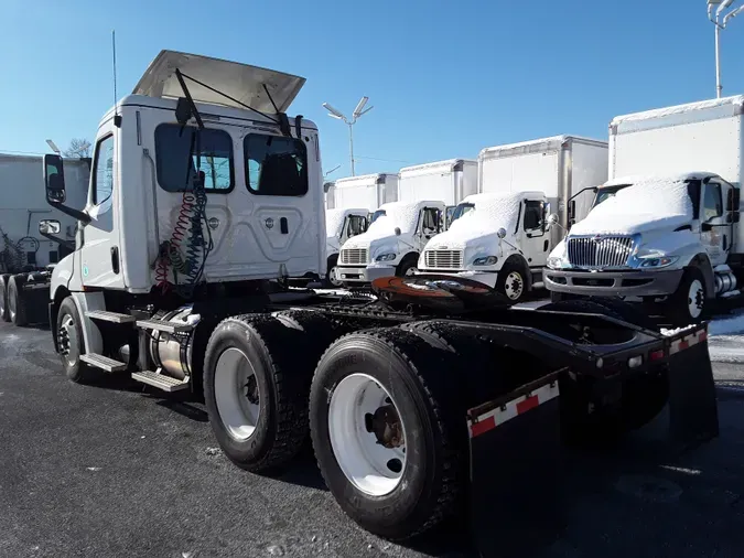 1997 FREIGHTLINER/MERCEDES 4700