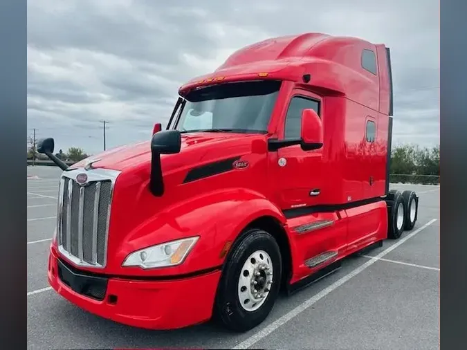 2022 Peterbilt 579