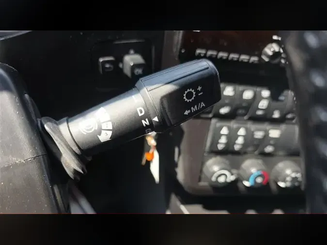 2020 INTERNATIONAL LT625