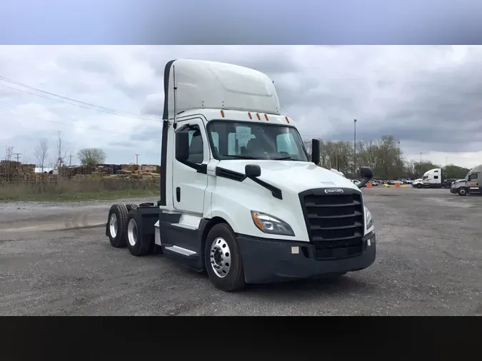 2019 Freightliner Cascadia 126282bc0537d997b88dc53d909df54b5a2