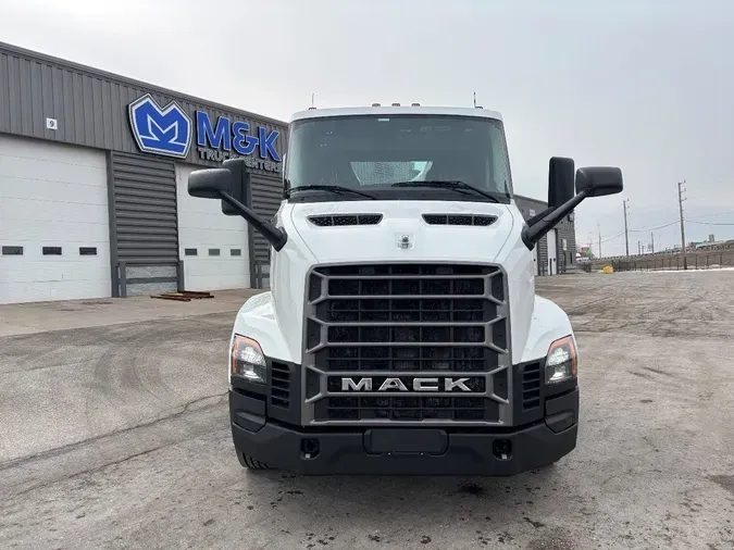 2027 MACK ANTHEM 64T282cd1411da203278be4ce271adc9e11