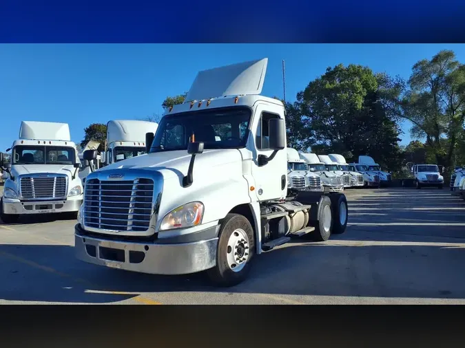 2020 FREIGHTLINER/MERCEDES CASCADIA 125282d57339eeb9ed5596392466d87d1d9