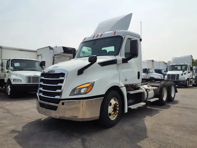 2020 FREIGHTLINER NEW CASCADIA PX126642832ae0f00aa28742fb97ad462179bb6