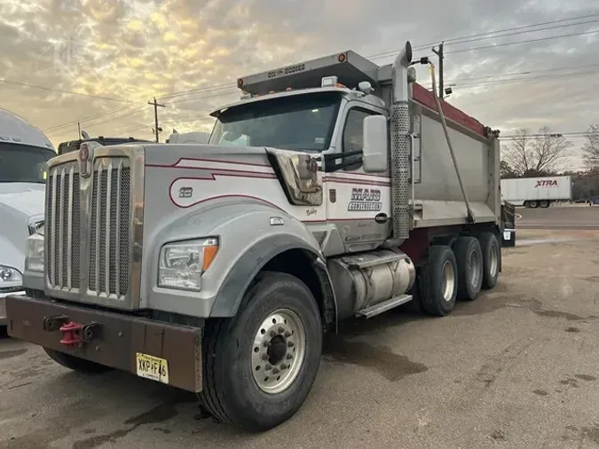 2020 KENWORTH W990