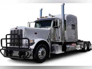 2023 Peterbilt 389