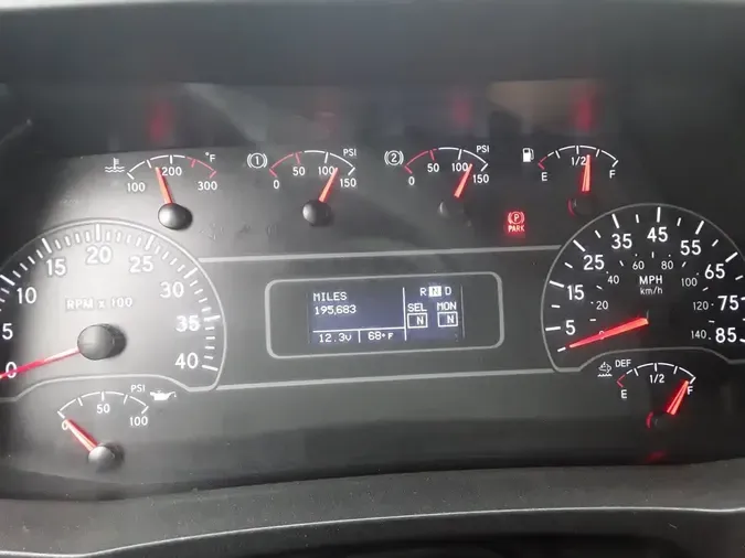 2020 NAVISTAR INTERNATIONAL MV607 (4X2)