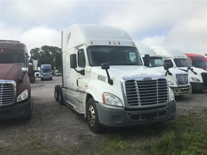 2015 FREIGHTLINER CASCADIA