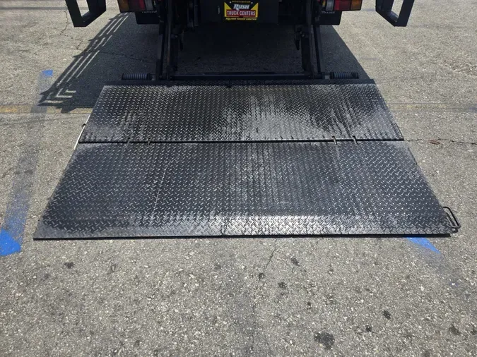 2019 Isuzu NRR