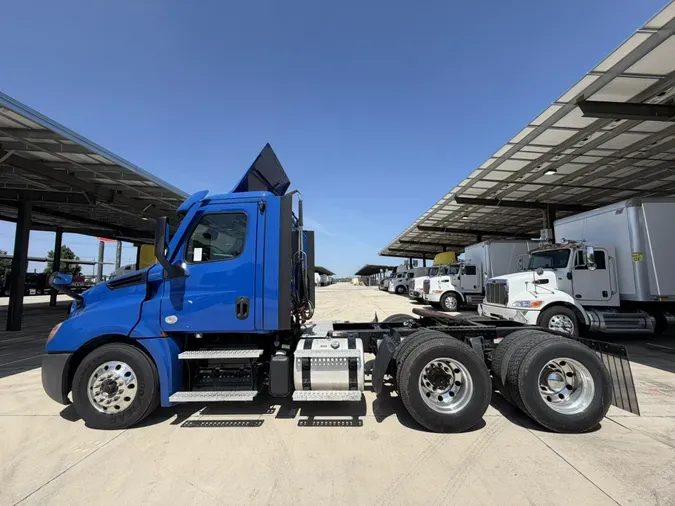 2020 Freightliner Cascadia