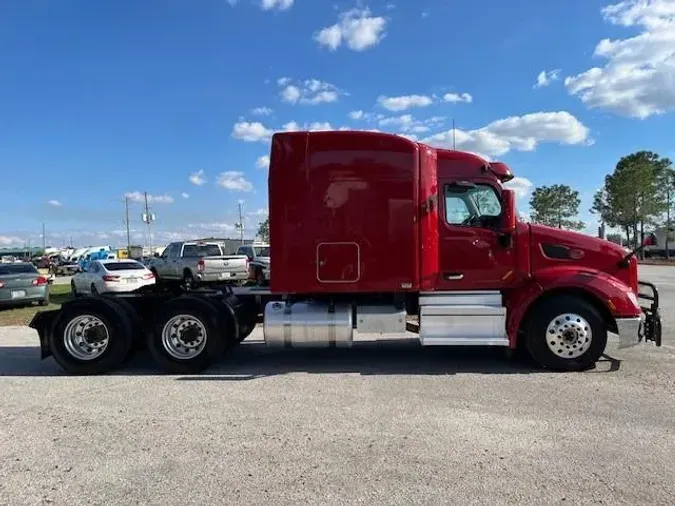 2022 Peterbilt 579