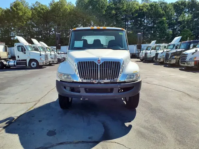 2017 NAVISTAR INTERNATIONAL 4300