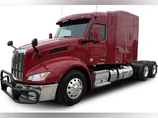 2022 Peterbilt 579