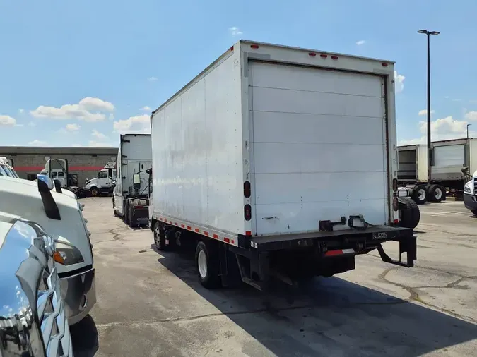2018 ISUZU NPR HD