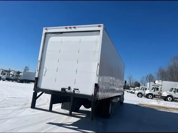 2018 FREIGHTLINER/MERCEDES M2 106