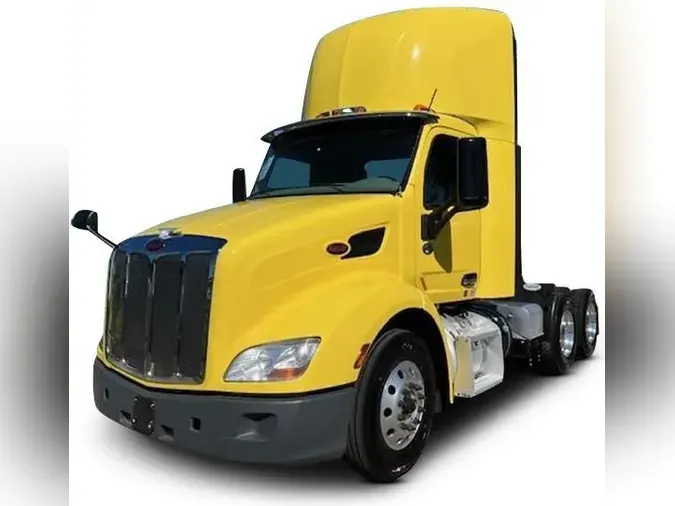 2021 Peterbilt 579284bd58a5db49257d3a3ed86ae6465a4