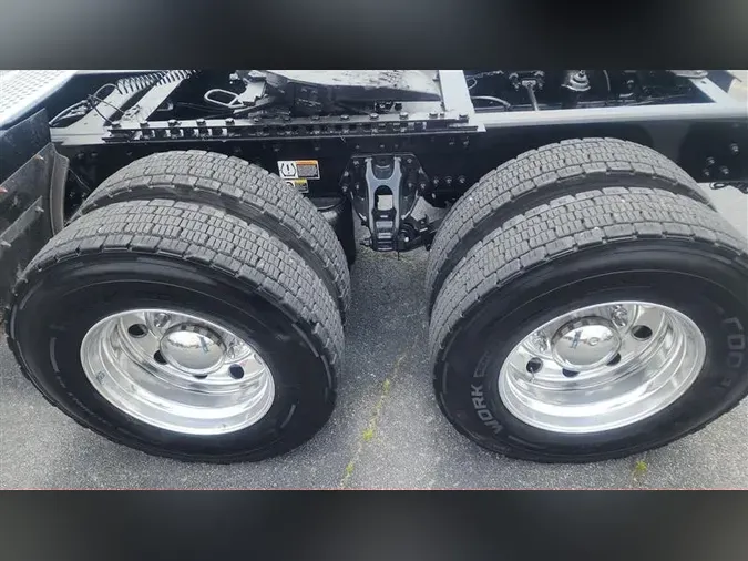 2021 KENWORTH T680
