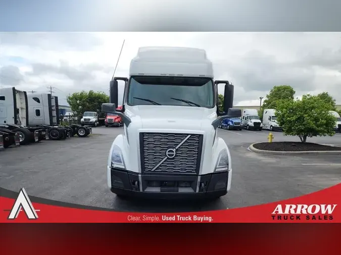 2022 VOLVO VNL760