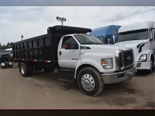 2016 FORD F750