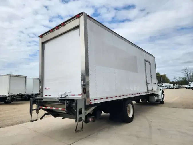 2018 FREIGHTLINER/MERCEDES M2 1062853d5fb2faa7ad829f3f980e5b130f7