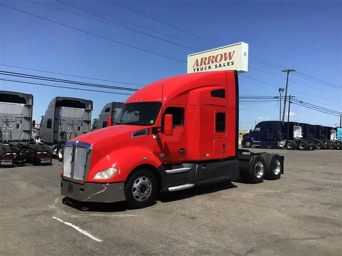 2022 KENWORTH T68028555810cf3e0963c7ae55b0fe600a18