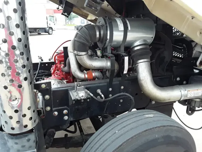 2015 CAPACITY OF TEXAS,INC. SABRE 5 4X2