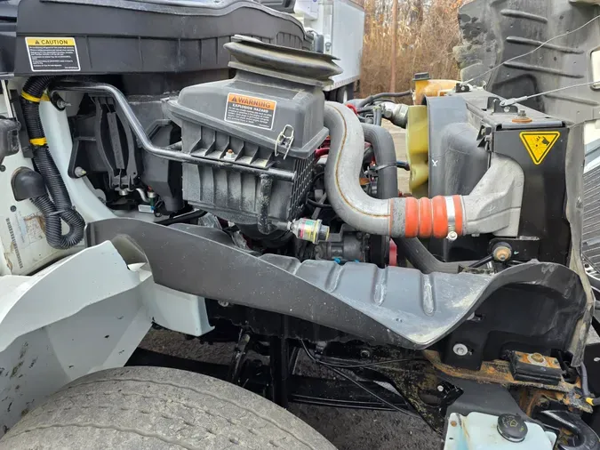 2019 NAVISTAR INTERNATIONAL 4300
