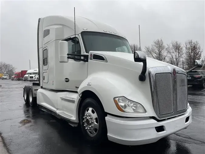 2021 KENWORTH T680