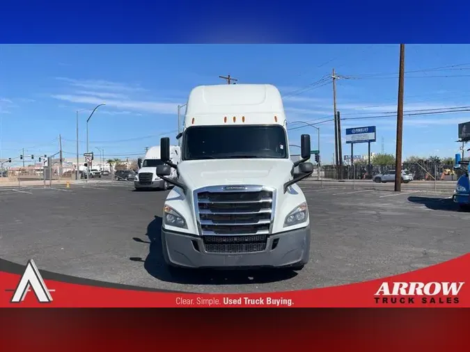 2020 FREIGHTLINER CA126