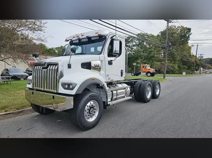 2025 WESTERN STAR 47X