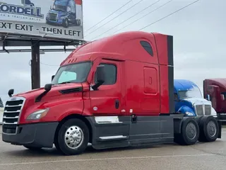 2021 FREIGHTLINER Cascadia 126