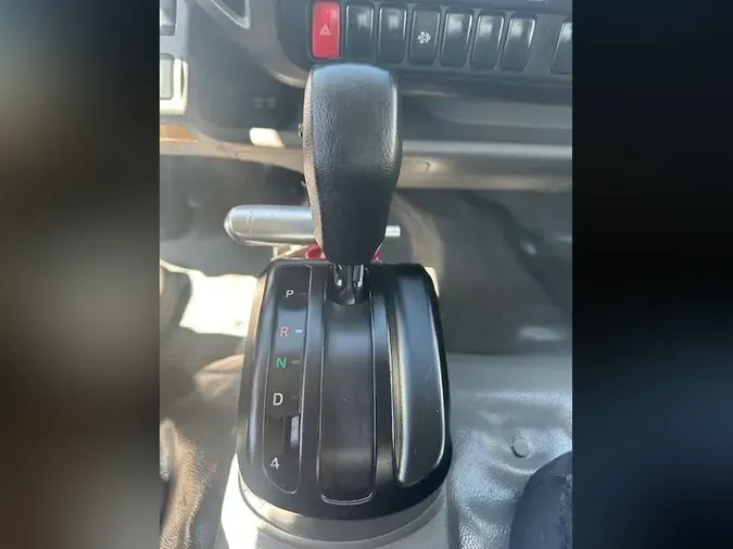 2018 Hino 195
