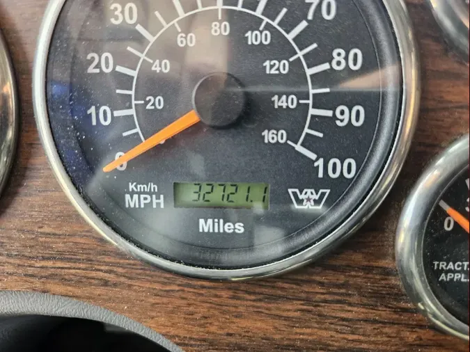 2012 WESTERN STAR 4900