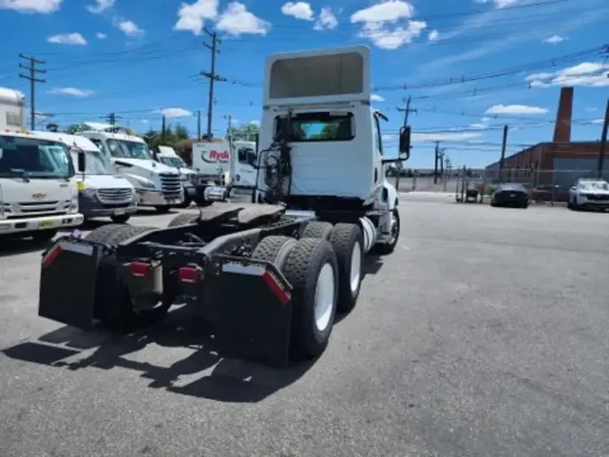 2019 NAVISTAR INTERNATIONAL LT625 DAYCAB T/A