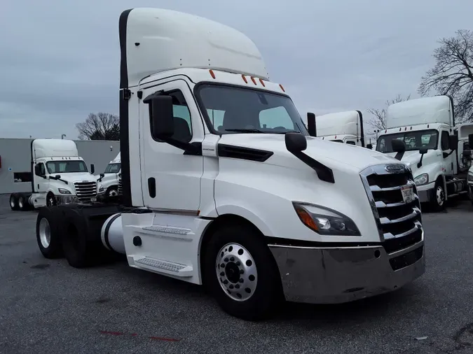 2020 FREIGHTLINER/MERCEDES NEW CASCADIA PX12664