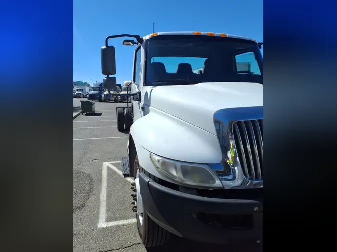 2020 NAVISTAR INTERNATIONAL MV607 (4X2)