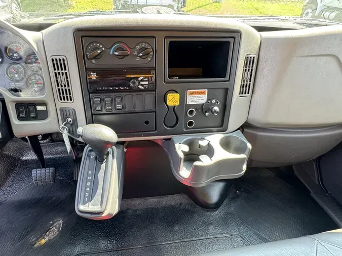 2019 International 4300