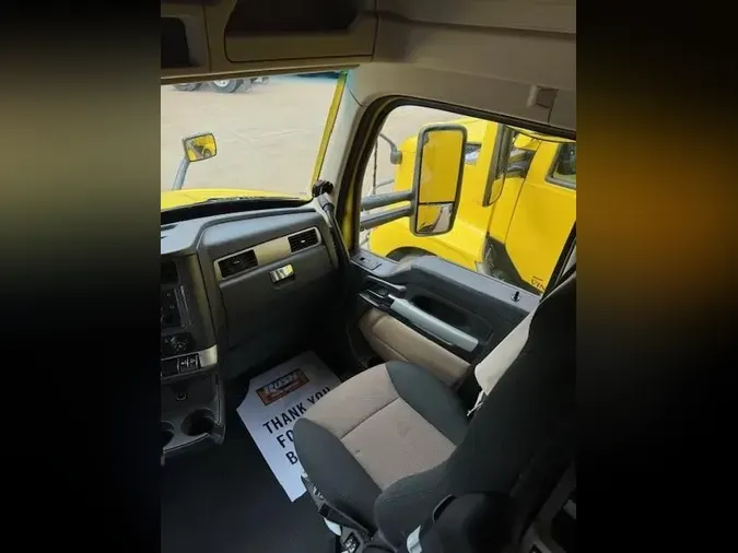 2023 Kenworth T680
