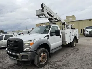 2011 VERSALIFT SST37I