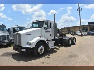 2013 KENWORTH T800