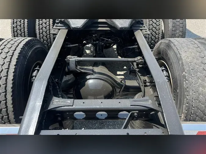 2022 INTERNATIONAL LT625
